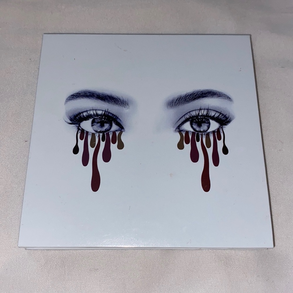 Kylie The Burgundy Palette